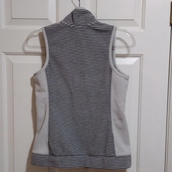 Old Navy Gray Striped Full Zip Vest Women's XS - Picture 2 of 6